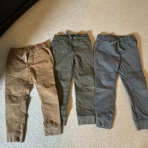Three pairs of cat & Jack toddler boy 4T pants